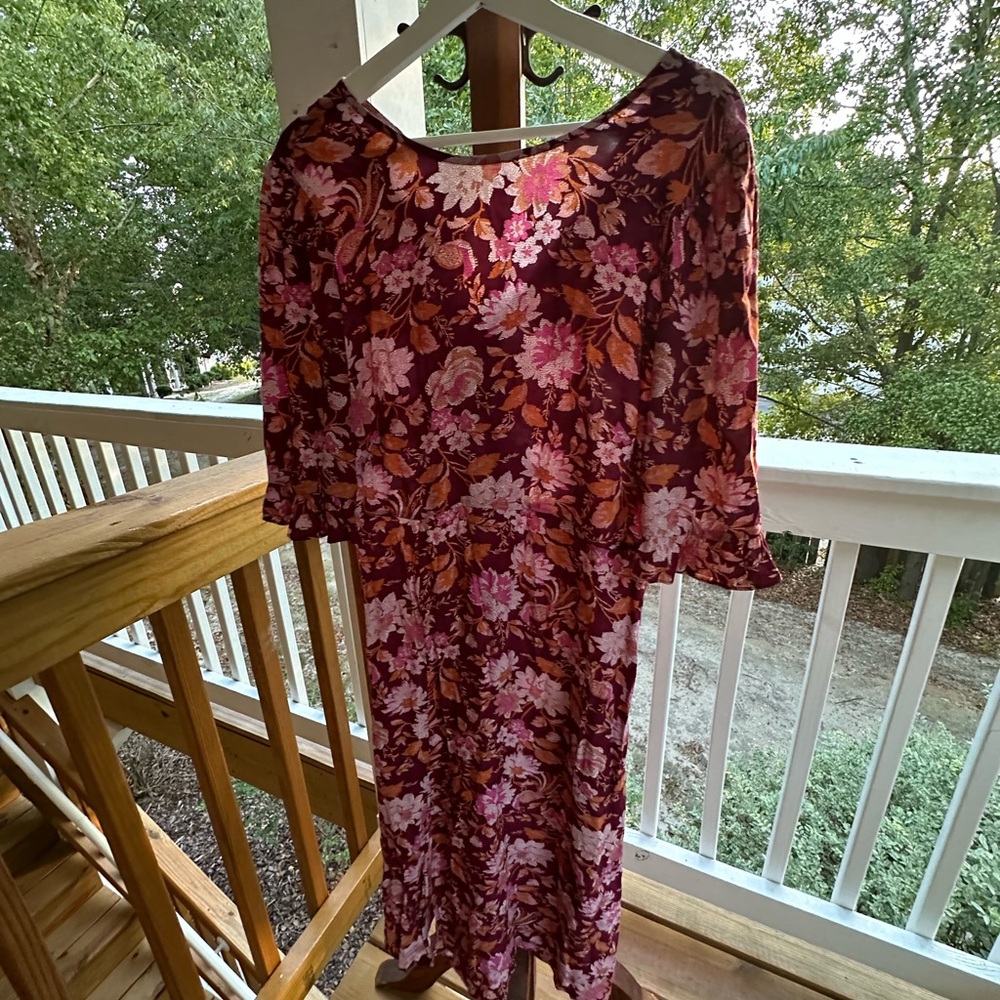 LOFT size 10 NWT Burgundy and Orange Floral Dress